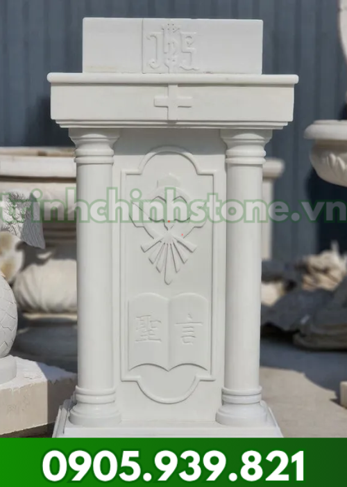 Bục giảng đá M19
