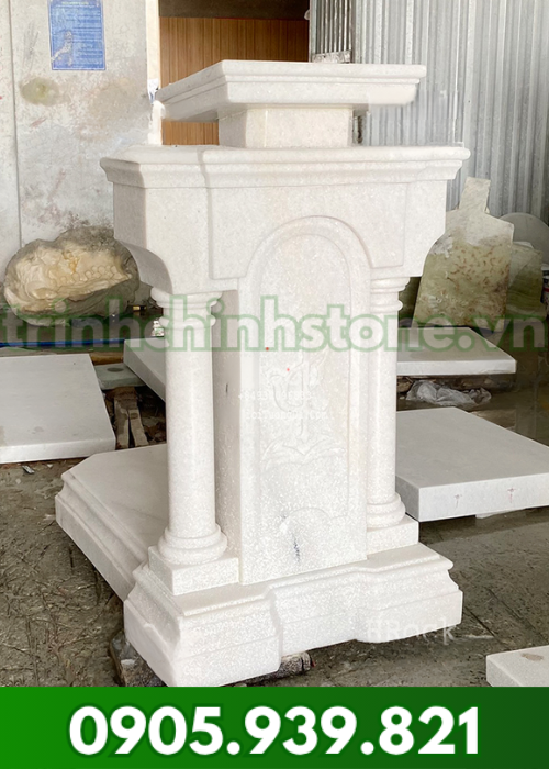 Bục giảng đá M30
