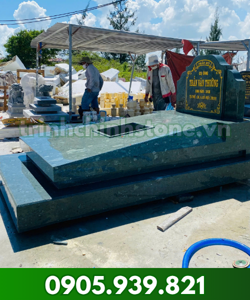 M05 Mộ đá hoa cương
