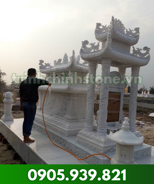 M03 Mộ đá trắng